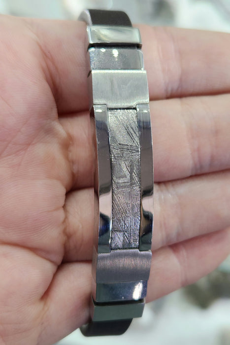 Muonionalusta Meteorite Bracelet with Leather Band